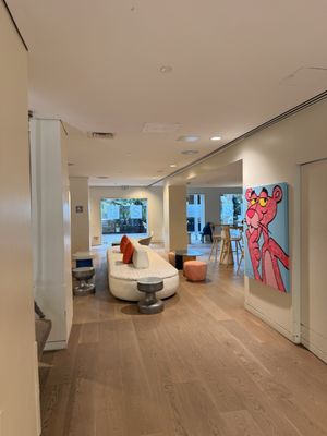 Mondrian Los Angeles by null