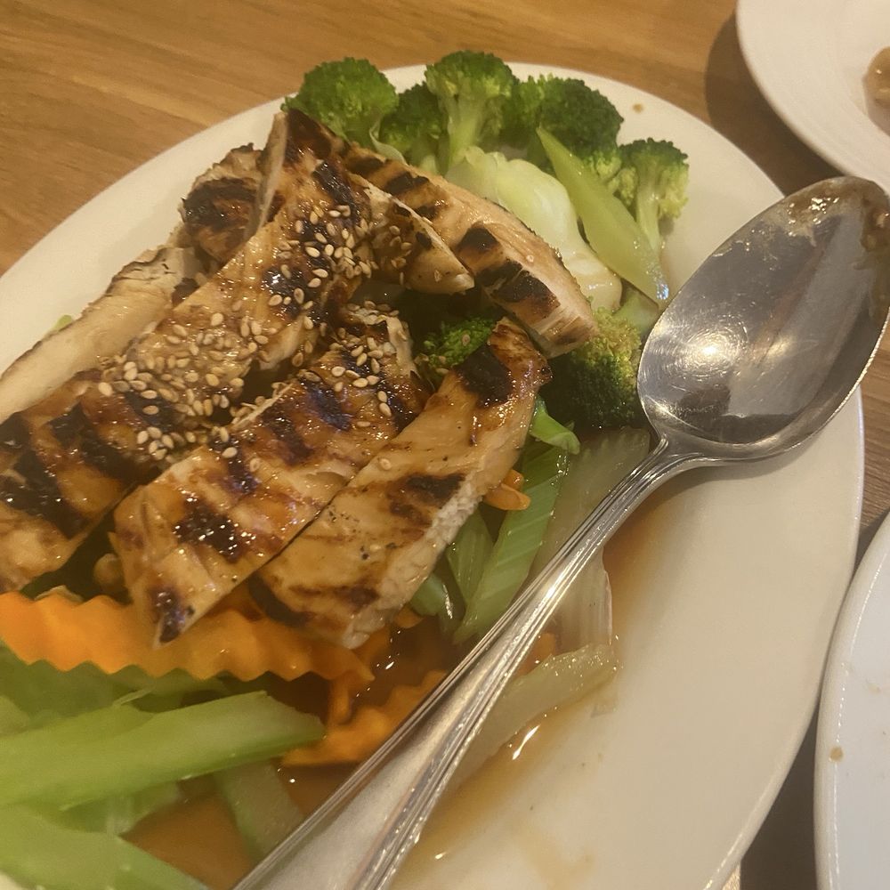 Bangkok Broiler - Chicken - Thai Near Me - Hesperia, California Bangkok Broiler - Chicken - Thai Near Me - Hesperia, California