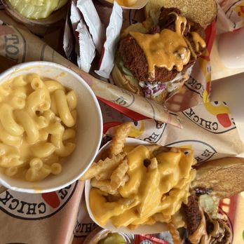 Dave's Hot Chicken - Chicken Shop Near Me - Columbus, Ohio Dave's Hot Chicken - Chicken Shop Near Me - Columbus, Ohio
