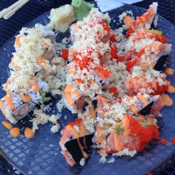 Sushi Cruise - Spicy shrimp roll, Mexican roll, mountain roll - Sushi Bars Near Me - Edgewater, New Jersey Sushi Cruise - Spicy shrimp roll, Mexican roll, mountain roll - Sushi Bars Near Me - Edgewater, New Jersey