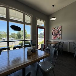 Ironworks Cafe and Crêperie - Inside