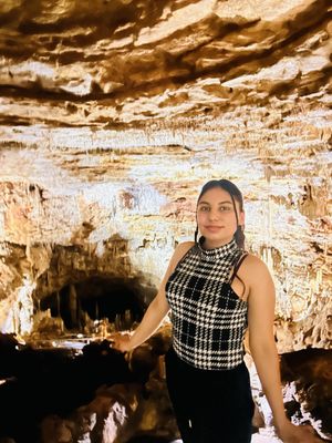 Natural Bridge Caverns by null