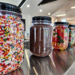 Seaside Scoops & Grille - Toppings display