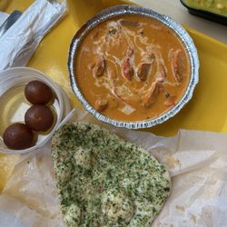 Masala Heaven - Butter Chicken With Rice Bowl, Mango Lassi, Garlic naan, Gulab Jamun