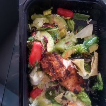 Pappasitos Cantina - The to go salad that was poorly prepared!!! - Tex-Mex Near Me - Houston, Texas Pappasitos Cantina - The to go salad that was poorly prepared!!! - Tex-Mex Near Me - Houston, Texas