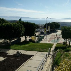 Cetys Universidad - La vista desde el 2do nivel del campus.