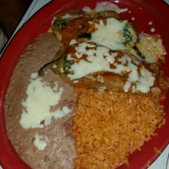 El Sitio Mexican Grill - Chiles poblanos with rice and refried beans - Mexican Near Me - Eatonton, Georgia El Sitio Mexican Grill - Chiles poblanos with rice and refried beans - Mexican Near Me - Eatonton, Georgia
