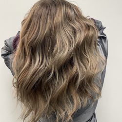 Salon Melrose