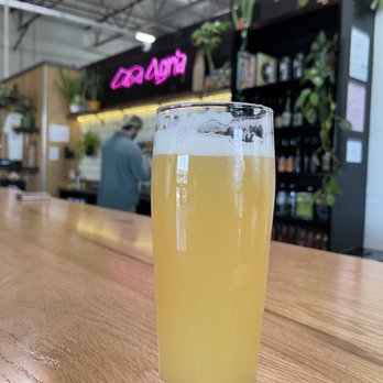 Casa Agria Specialty Ales - Oxnard  Hazy Pale Ale - Breweries Near Me - Oxnard, California