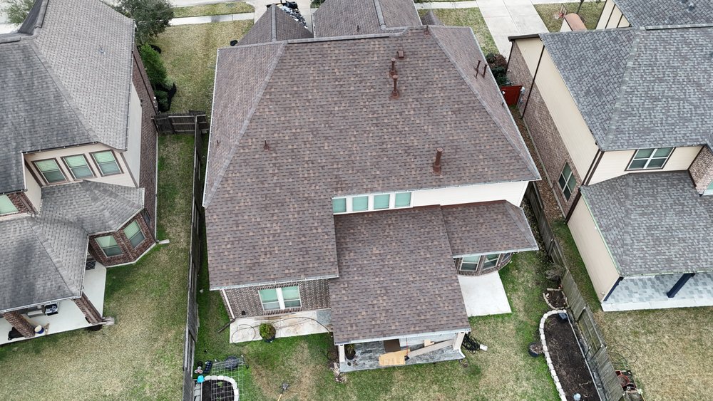 Slide of Superior Roofing Specialists