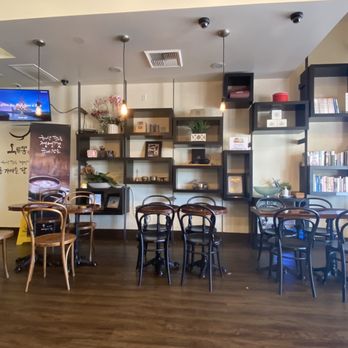 Okrumong - ambiance - Desserts Near Me - Torrance, California Okrumong - ambiance - Desserts Near Me - Torrance, California