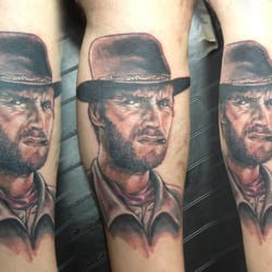 Slingers Tattoo - Tattoo Artist : Desiree Mattingly