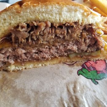 Chili's - Burger cooked medium. Juicy. Nice bread to meat ratio. - Bars Near Me - Warwick, Rhode Island