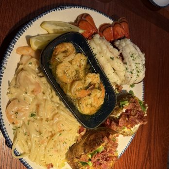 Red Lobster - Ultimate feast - Seafood Near Me - Bakersfield, California