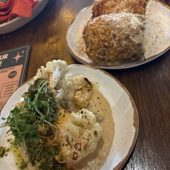Le Grand - Cauliflower steak and elote - Breakfast & Brunch Near Me - Los Angeles, California