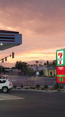 7-Eleven by null
