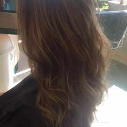 Mary Taylor's Family Hair & Skin Centers