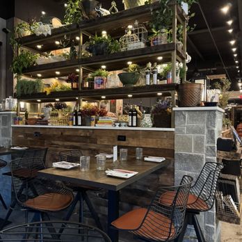 Angelina's Kitchen - Italian Near Me - Woodbridge, New Jersey
