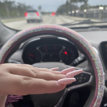Sissy Nails - Nail Salons Near Me - Daytona Beach, Florida