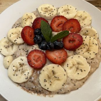 Vees Cafe - Breakfast & Brunch Near Me - Los Angeles, California Vees Cafe - Breakfast & Brunch Near Me - Los Angeles, California
