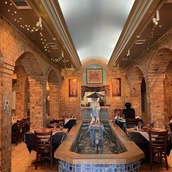 Kasra Persian Restaurant - Sat afternoon - Interior