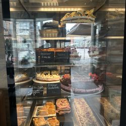 Boulevard-Cafe - Heavenly cakes!