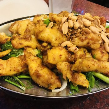 Thien Long - Their famous grilled fish (36B) - comes with spring roll wraps, vegetables and noodles. - Vietnamese Near Me - San Jose, California Thien Long - Their famous grilled fish (36B) - comes with spring roll wraps, vegetables and noodles. - Vietnamese Near Me - San Jose, California