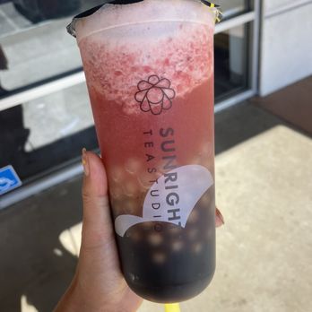 Sunright Tea Studio - Sunnyvale - Strawberry jasmine tea - Bubble Tea Near Me - Sunnyvale, California Sunright Tea Studio - Sunnyvale - Strawberry jasmine tea - Bubble Tea Near Me - Sunnyvale, California