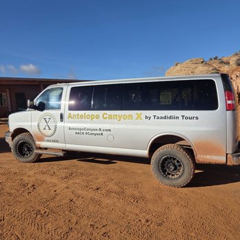 Taadidiin Tours - The vans that shuttle you from the parking lot/ check in area - Walking Tours Near Me - Page, Arizona
