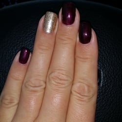 Tip Top Nails Lounge - Holiday Shine