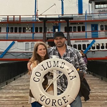 Sternwheeler Columbia Gorge Cruises - Boat Charters Near Me - Cascade Locks, Oregon