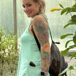 Butterfly House - Hello lil guy