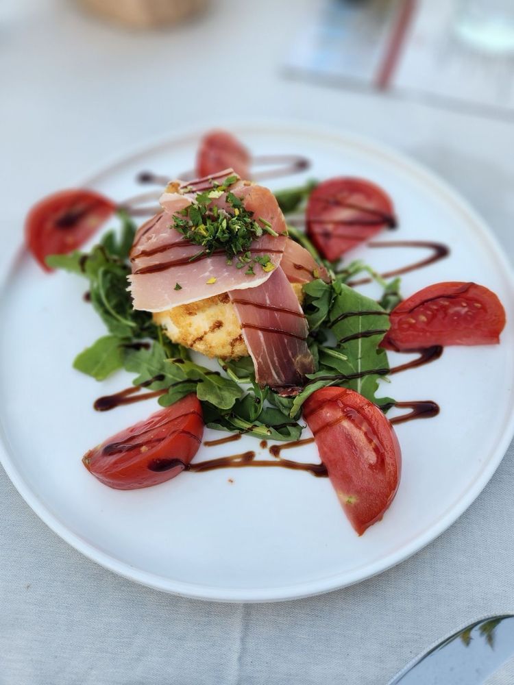 Social spots from Red Fox Amore