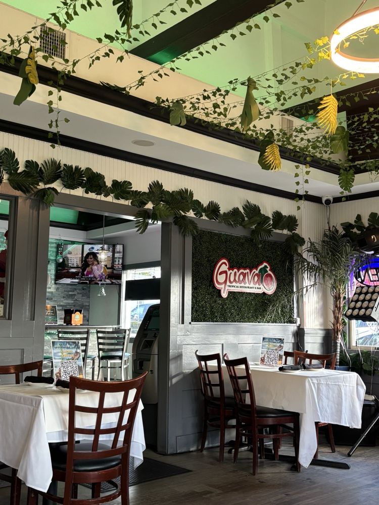 Guava Tropical Restaurant