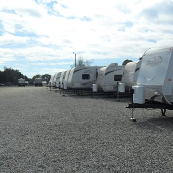 Terrell Camping Center Inc - A fifth wheel trailer is ready and waiting for you to hit the open road! Simply hook up to a hitch and go explore! - Auto Repair Near Me - Terrell, North Carolina