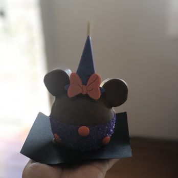Dipped by Dee - Limited edition Minnie Mouse - Desserts Near Me - Aiea, Hawaii Dipped by Dee - Limited edition Minnie Mouse - Desserts Near Me - Aiea, Hawaii