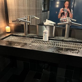 Union 50 - Restroom, cool sink - Gastropubs Near Me - Indianapolis, Indiana