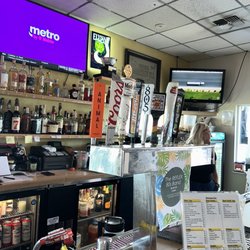 Mariners Point Bar & Grill - Beers on tap!