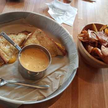 Gabriel's Cafe - Grilled Cheese and Tomato Cheese Soup lunch special, with house chips - American Near Me - Austin, Texas