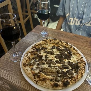 Lupo Pizzeria - Funghi Al Tartufo - Pizza Near Me - Washington, DC, District of Columbia Lupo Pizzeria - Funghi Al Tartufo - Pizza Near Me - Washington, DC, District of Columbia
