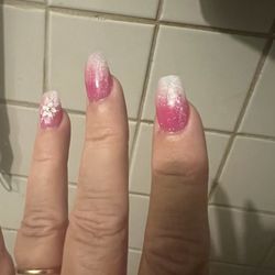 Beautiful Nails - Pink ambre with little bling!