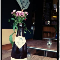 Café Cantona - Lecker Bier und schöner Raum