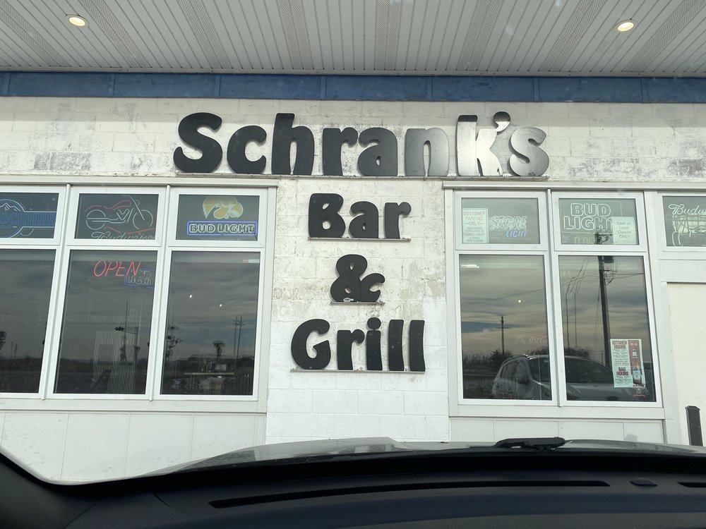 SCHRANK’S BAR & GRILL Updated October 2024 117 Main St, Danbury
