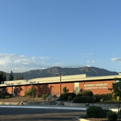 Sumner Danbury Elementary - Sumner Danbury