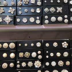 M&J Trimming - Buttons