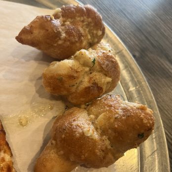 Anthony's Pizza Kitchen - Pizza Near Me - Centreville, Virginia