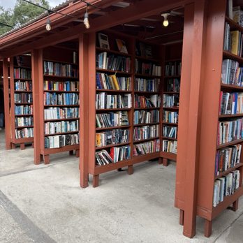 Bart's Books - Bookstores Near Me - Ojai, California