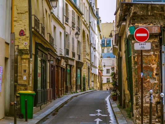 Latin Quarter by null