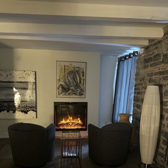Hotel Le Priori - So cozy! - Hotels Near Me - Quebec City, Quebec Hotel Le Priori - So cozy! - Hotels Near Me - Quebec City, Quebec