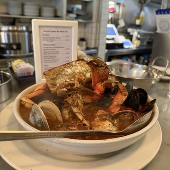 Anchor Oyster Bar - Seafood Near Me - San Francisco, California Anchor Oyster Bar - Seafood Near Me - San Francisco, California